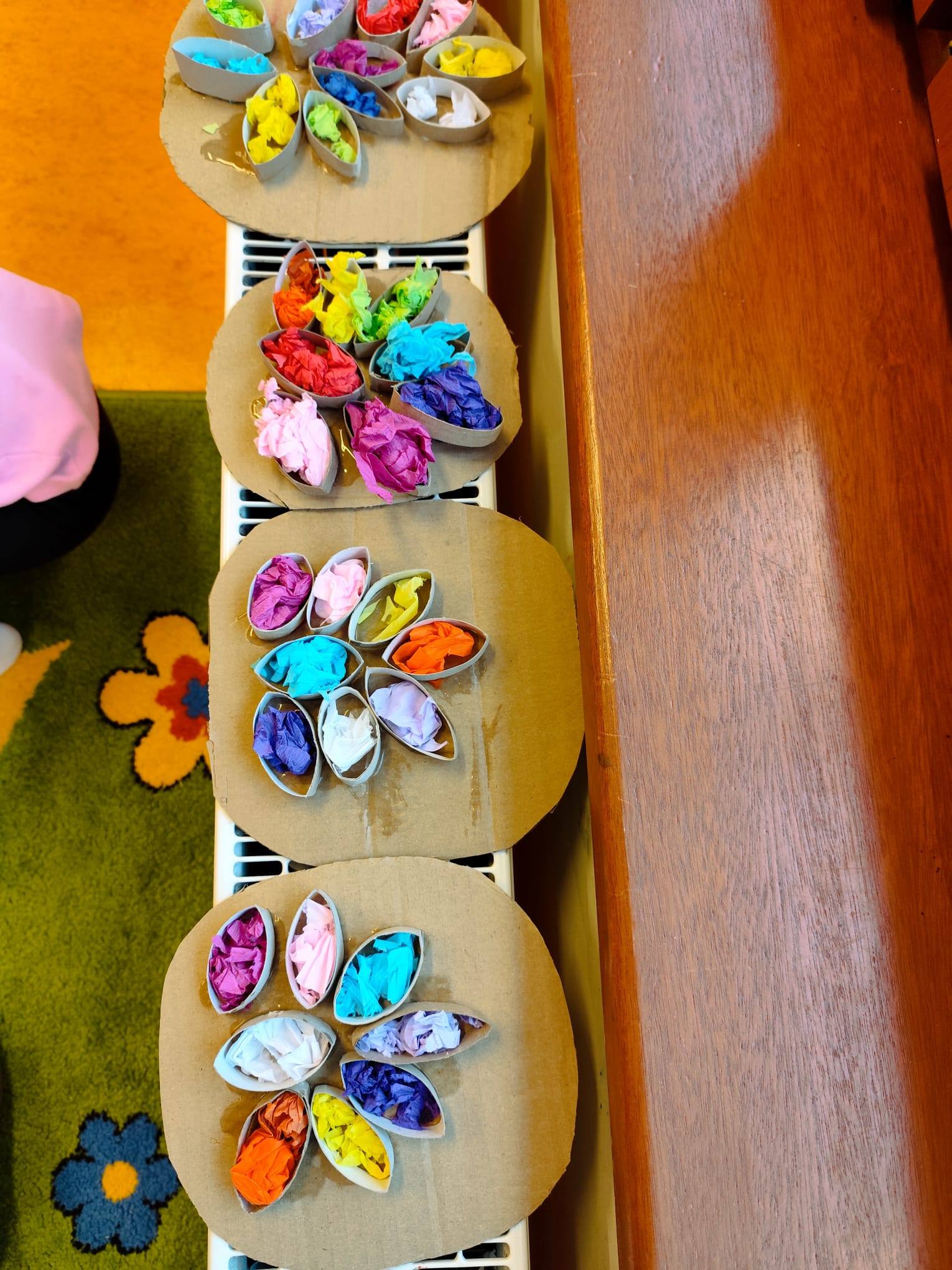 Dla pszczółkowych Babci i Dziadków. Kochamy Was!