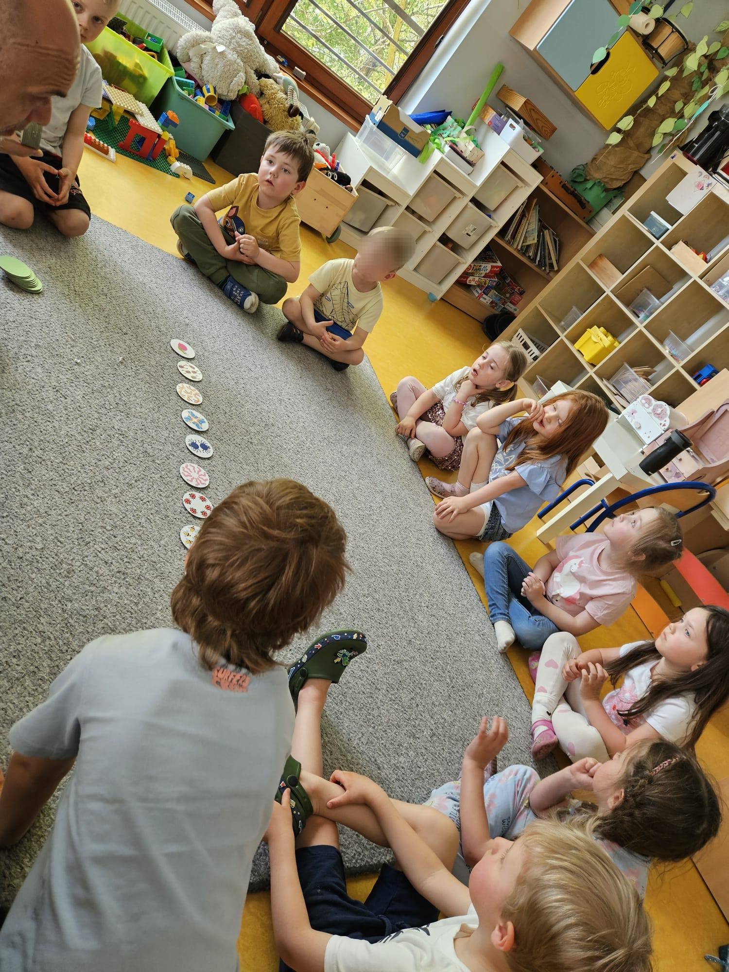 1777973959 409 Edukacja matematyczna u Jezykow przebiegla na pracy grupowej
